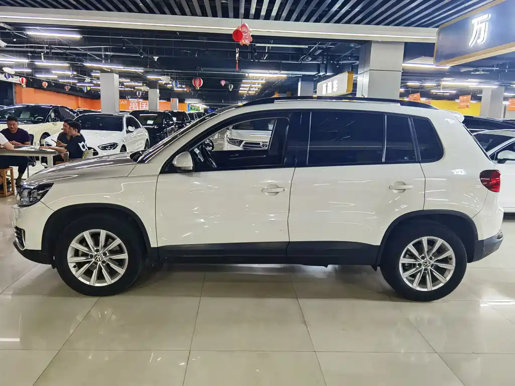 Tiguan 300 TSI Auto 2 WD Silk Road Comfort