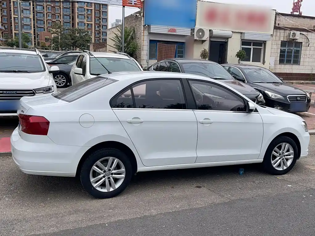 Jetta 捷达 2019款 梦想版 1.5 L 手动时尚型