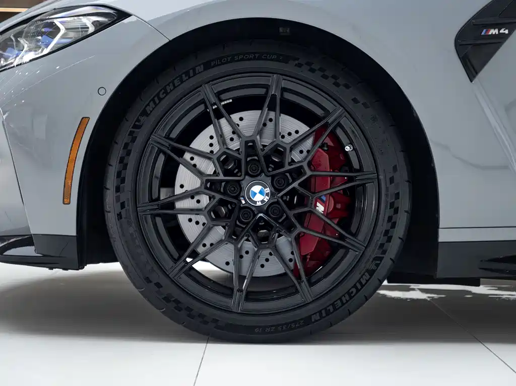 BMW M4 宝马M4 2023款 3.0 T 手动
