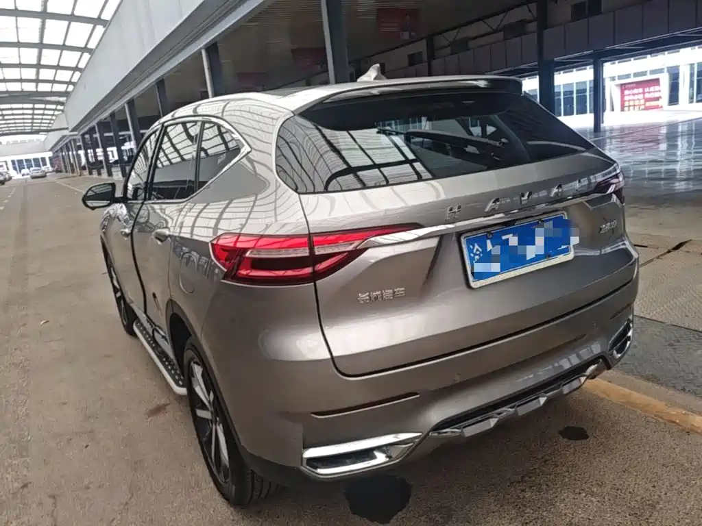 Haval F7 1.5 T 2 WD i