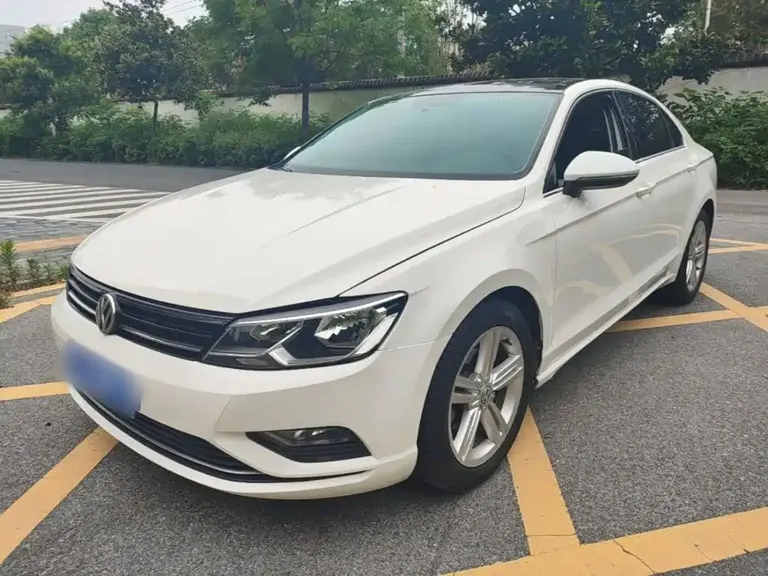Volkswagen Lamando 280 TSI DSG Comfort