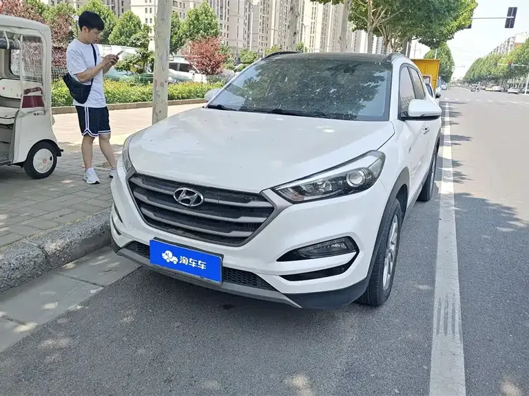 Hyundai Tucson 1.6 T DCT 2 WD Intelligent