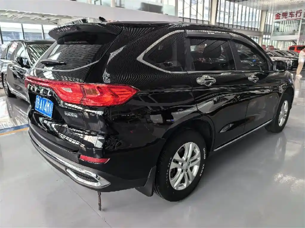 Haval M6 PLUS 1.5 T Manual Elite Connected