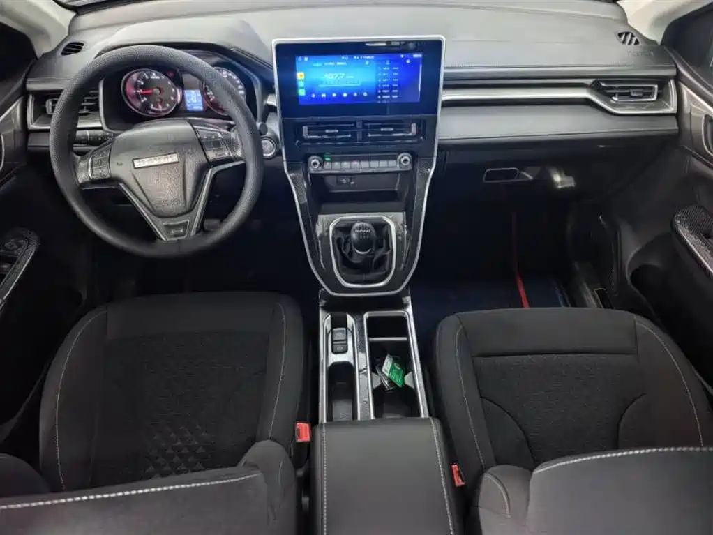 Haval M6 PLUS 1.5 T Manual Elite Connected
