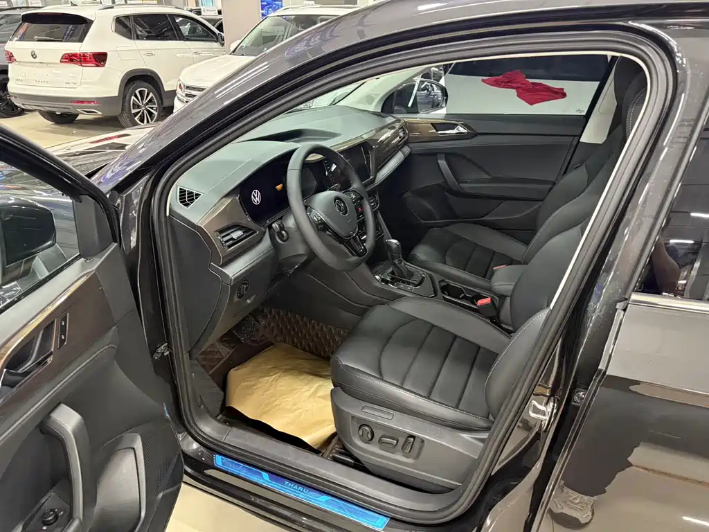Tharu 280 TSI 2 WD Luxury