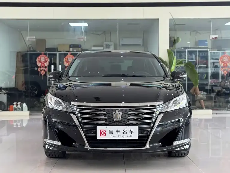 Toyota Crown 2.0 T Sport