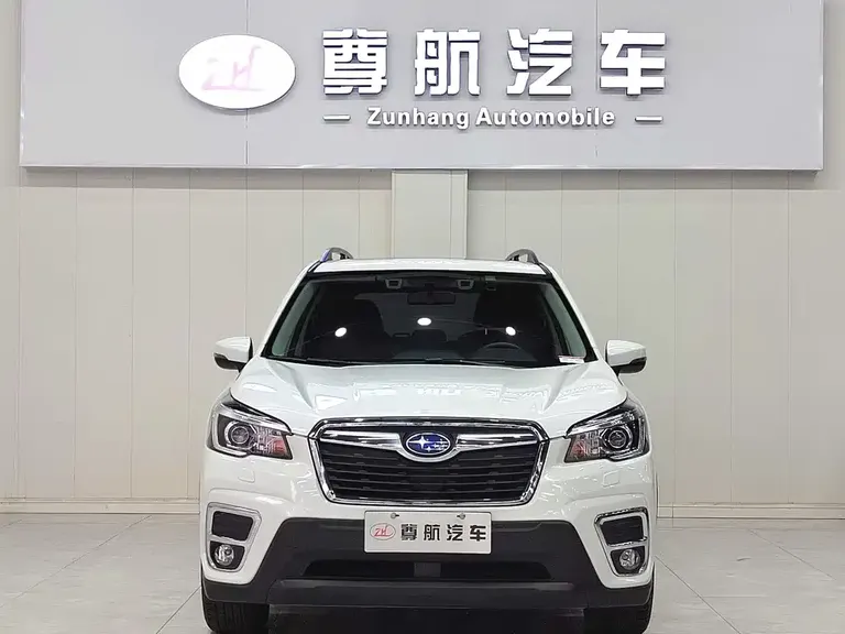Subaru Forester 2.0 i Luxury EyeSight
