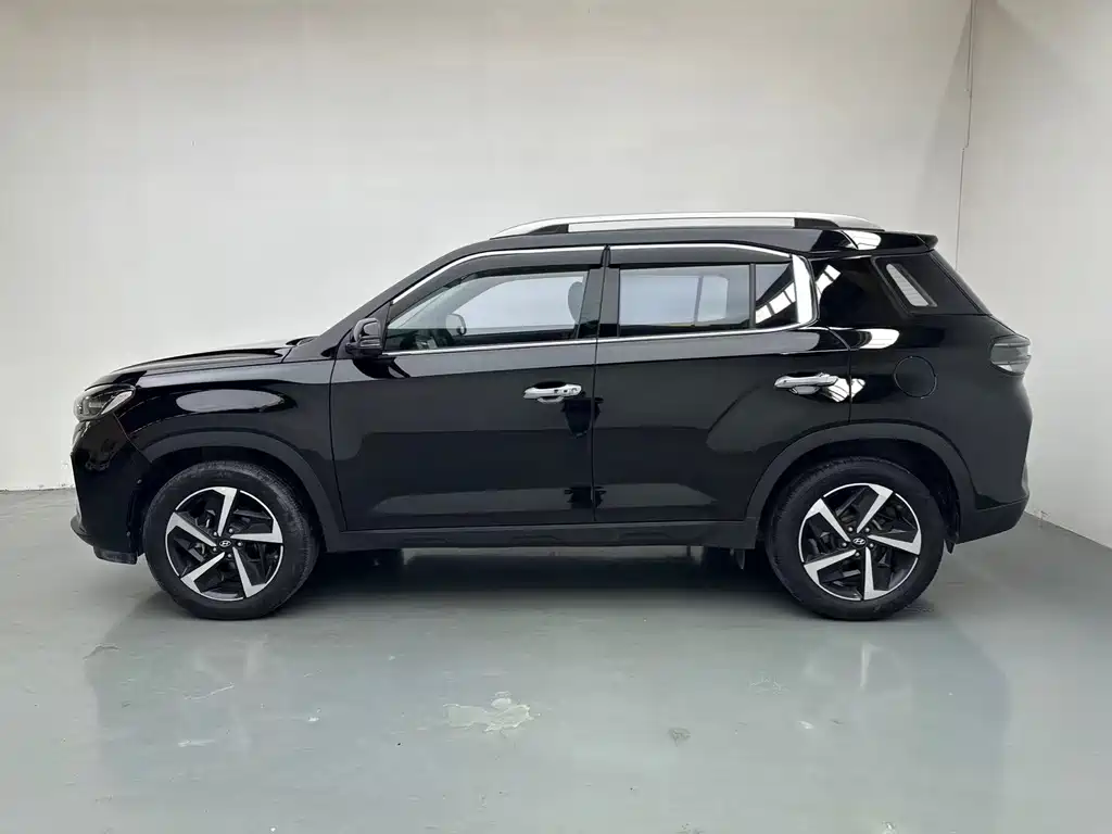 Hyundai ix35 2.0 L Auto 2 WD GLS Leading