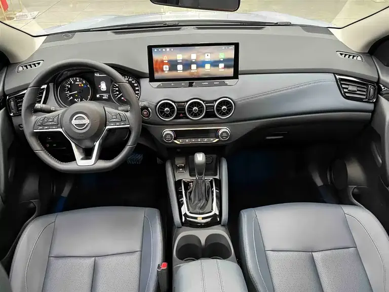 Nissan Qashqai Honor 2.0 L CVT XV+ Leading