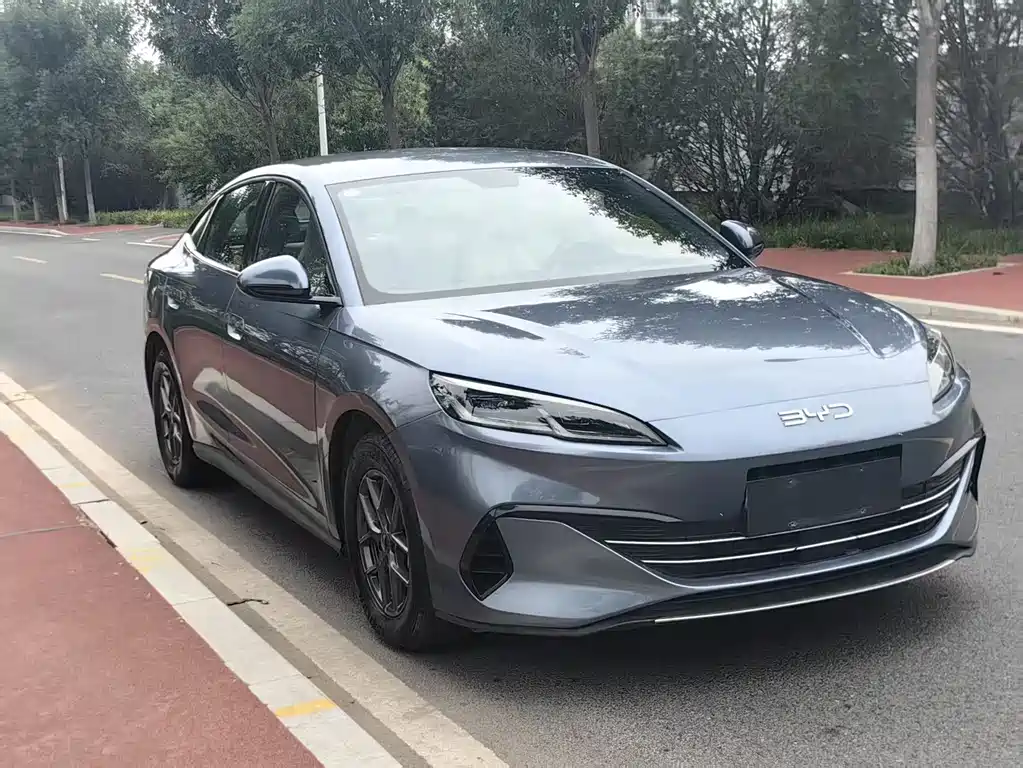 Seal 06 DM-i 80 KM Luxury