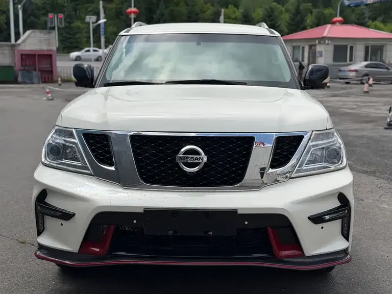 Nissan Patrol 4.0 L Leading Elite