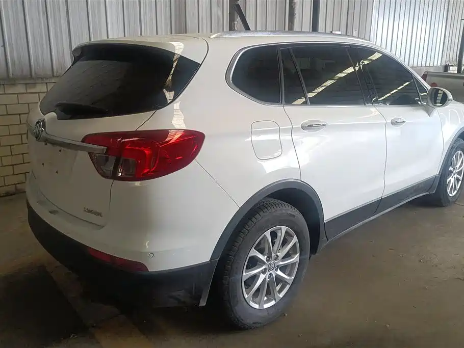 Envision Plus 20 T 2 WD Leading