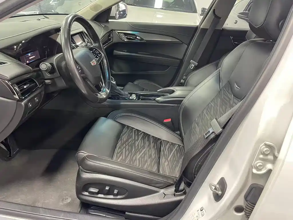Cadillac ATS-L 28 T Tech