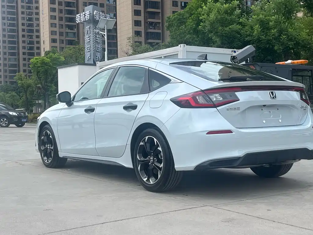 Civic HATCHBACK 2.0 L e:HEV