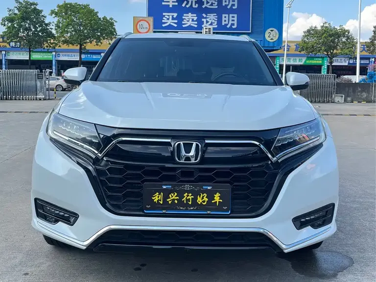 Honda UR-V 370 TURBO 4 WD Premium