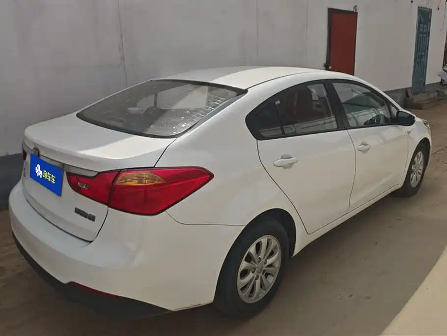Kia K3 1.6 L Manual GL