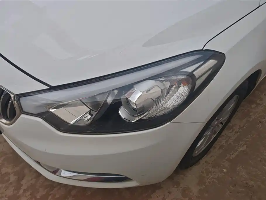 Kia K3 1.6 L Manual GL