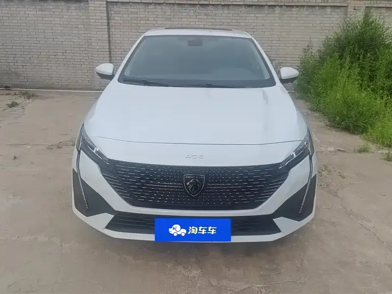 Peugeot 408 360 THP Dragon Latour