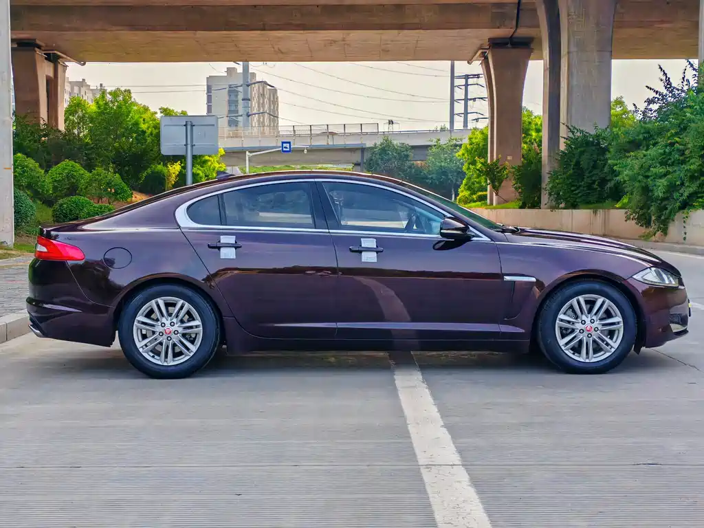 Jaguar XF XF 2.0 T Elegance