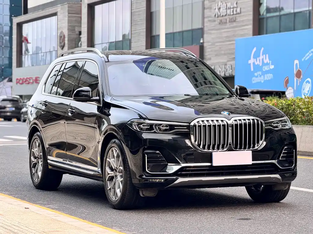 BMW X7 xDrive40 i Leading Luxury Package