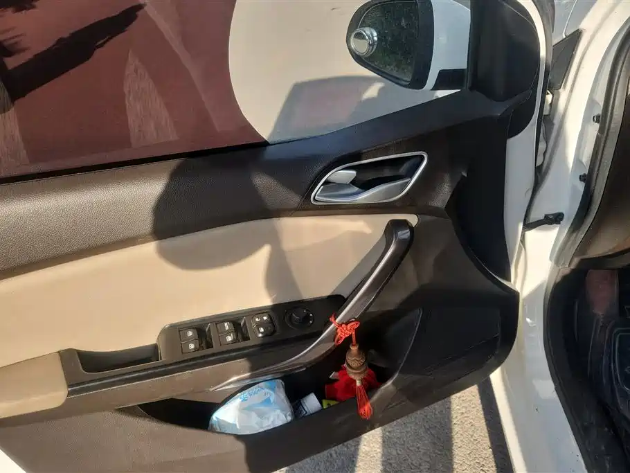 Baojun 310 W 1.5 L Manual Comfort CN-V