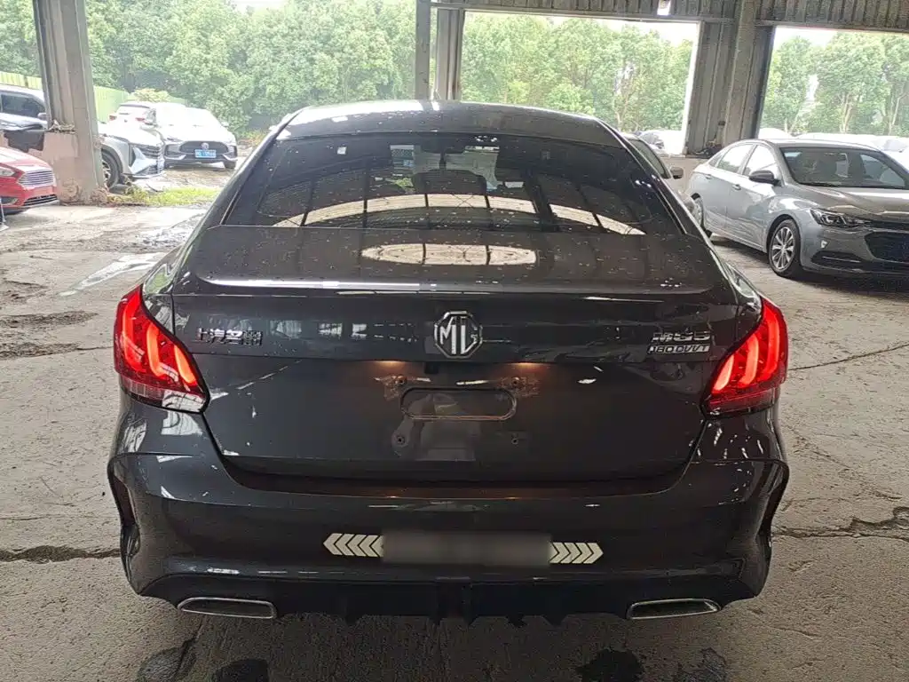 MG5 180 DVVT CVT Youth Flagship