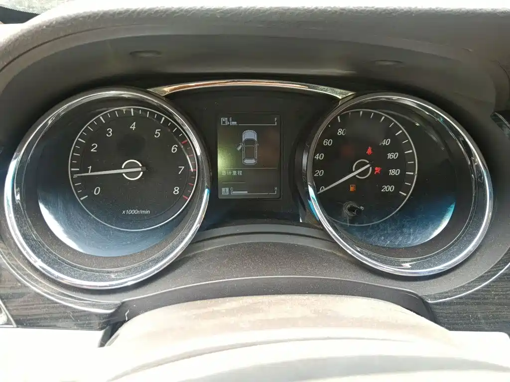 Baojun 730 1.5 L Manual Luxury 7-seat