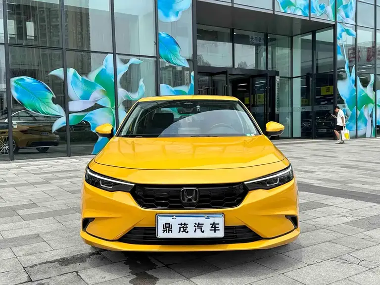 Honda Integra 240 TURBO CVT Premium