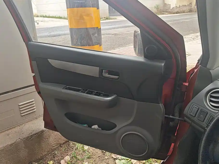 Swift 1.5 L Manual Fashion