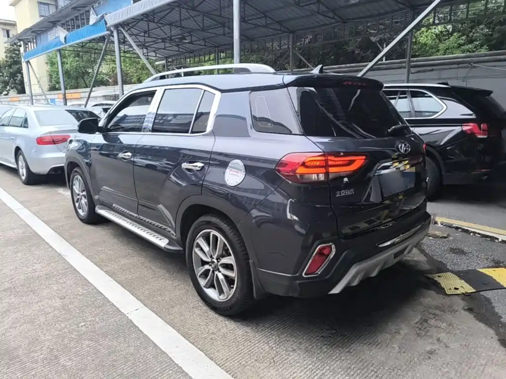 Hyundai ix35 2.0 L Auto 2 WD Brave · Smooth Enjoyment CN-V