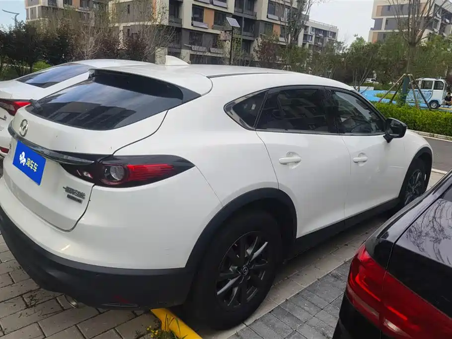 Mazda CX-4 2.0 L Auto 2 WD Blue Sky Explorer