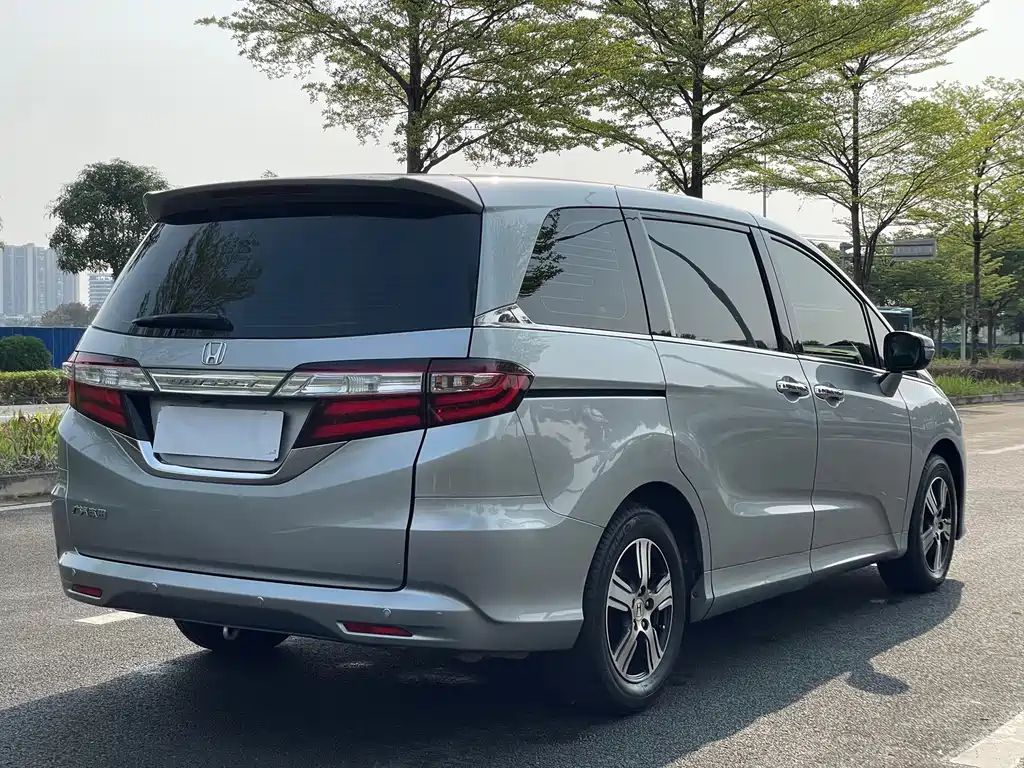 Odyssey 2.4 L Comfort