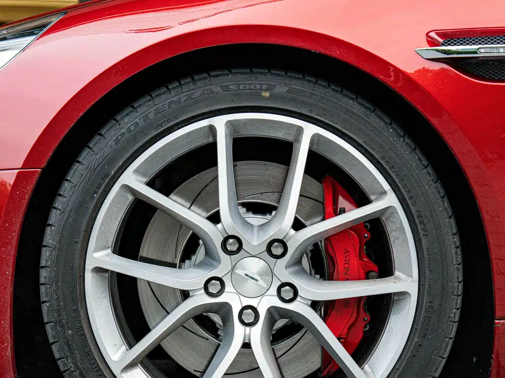 Rapide 6.0 L S