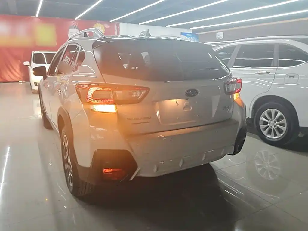 Subaru XV 斯巴鲁XV 2019款 2.0 i 全驱豪华版EyeSight 国VI