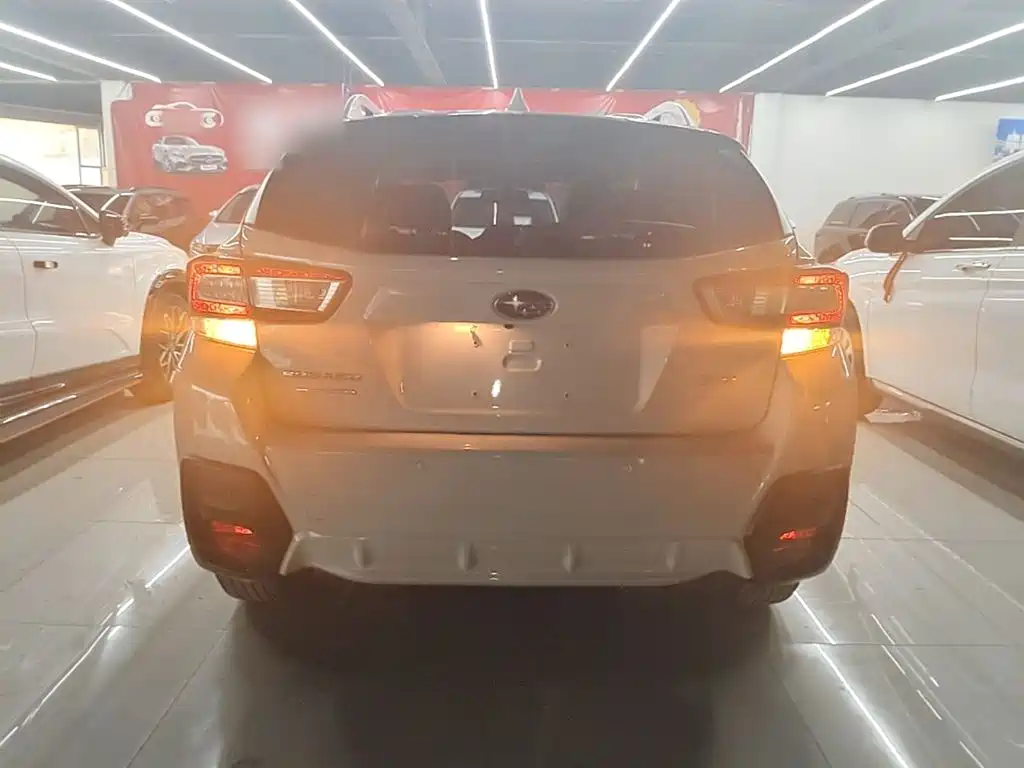 Subaru XV 斯巴鲁XV 2019款 2.0 i 全驱豪华版EyeSight 国VI