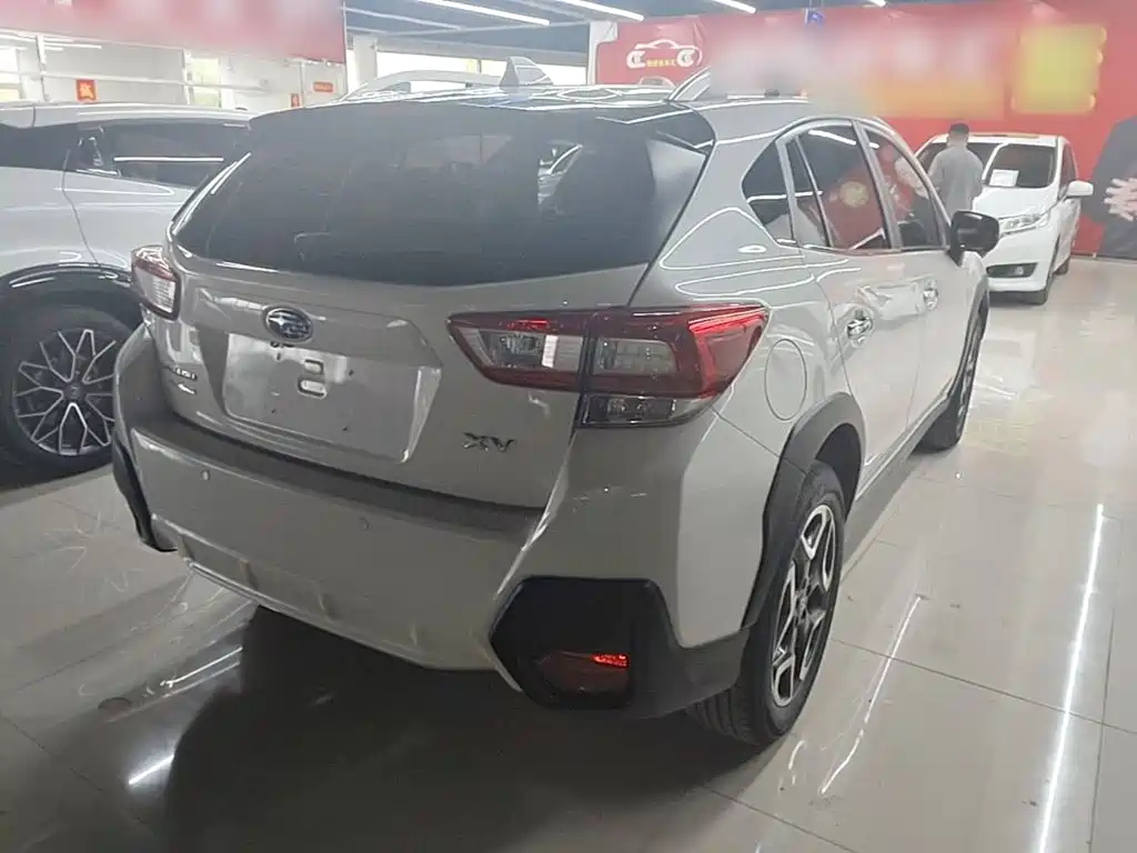 Subaru XV 斯巴鲁XV 2019款 2.0 i 全驱豪华版EyeSight 国VI