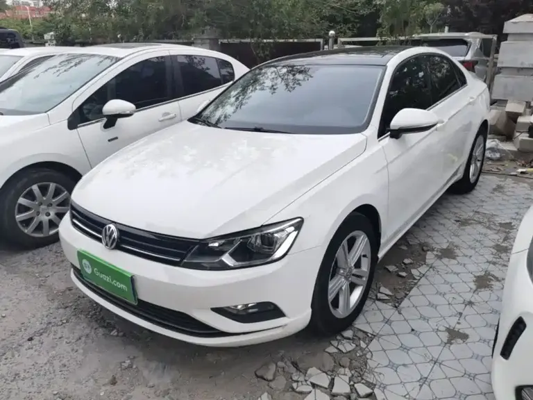 Volkswagen Lamando 280 TSI DSG Comfort
