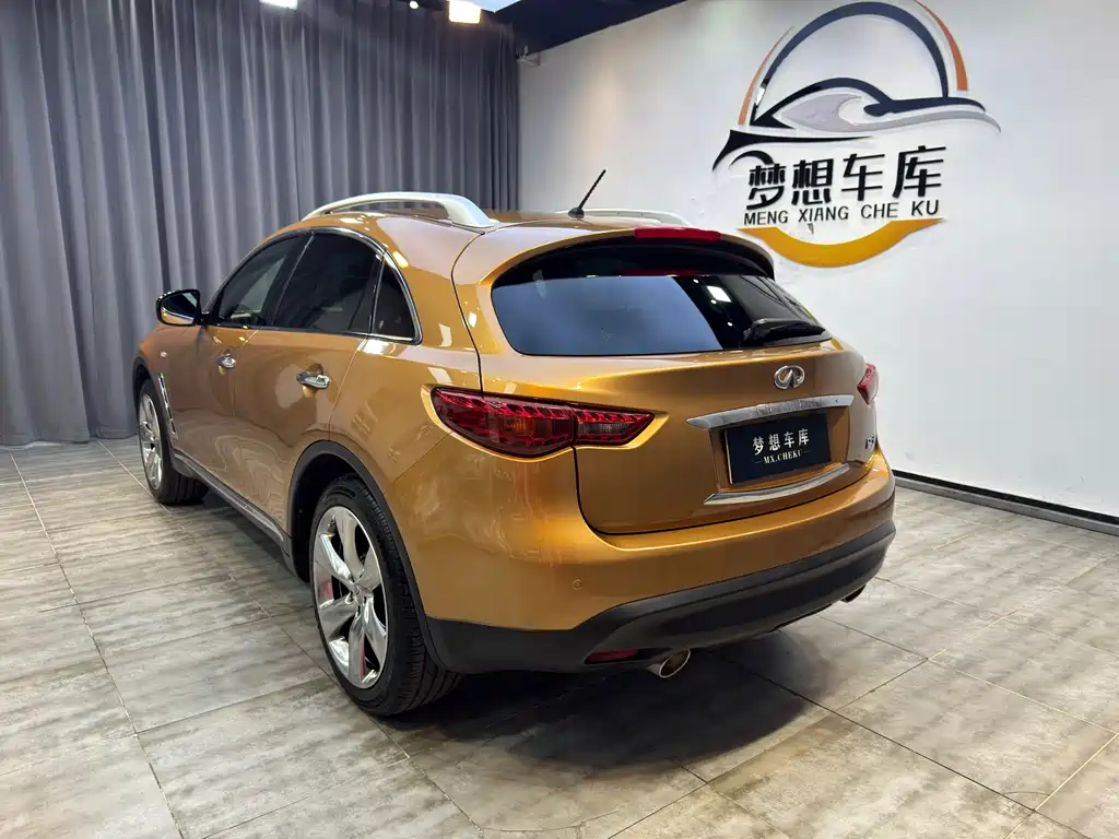 Infiniti FX 英菲尼迪FX 2013款 FX37 超越版