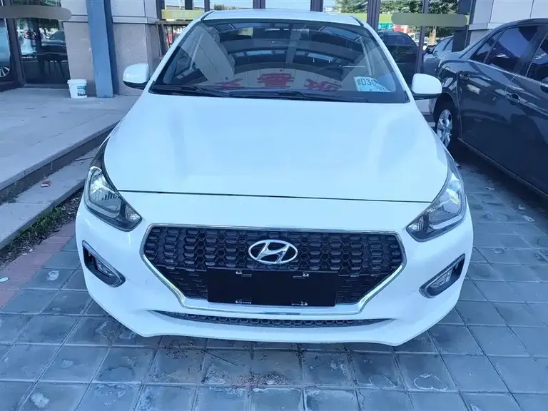 Hyundai Accent 瑞纳 2017款 1.4 L 手动焕彩版 国VI