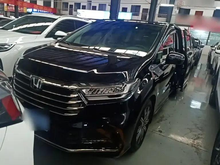 Honda Odyssey 2.0 L e:HEV Sharp· Leading Enjoyment
