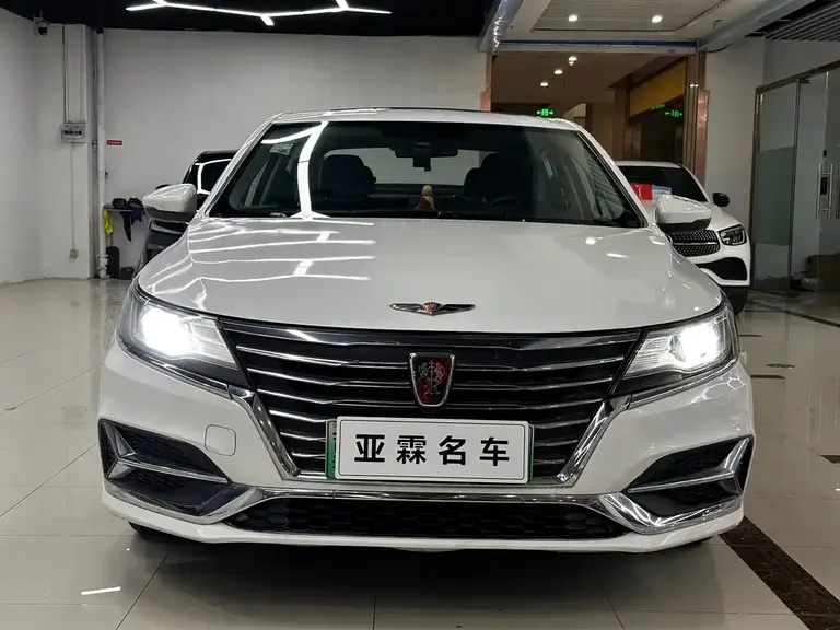 Roewe i6 NEV 荣威i6新能源 2019款 PLUS 50 T 4 G互联荣耀豪华版