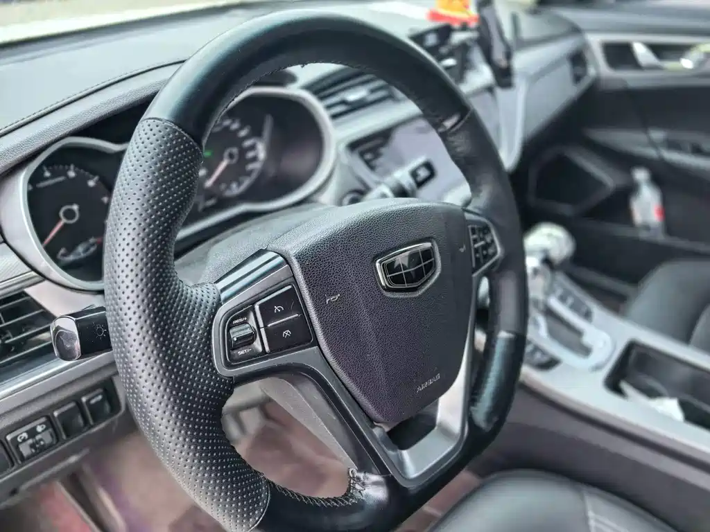 Emgrand GL 1.4 T DCT Elite Connected