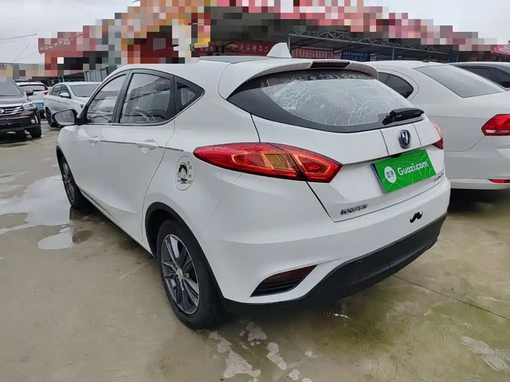 Eado XT 1.6 L Manual Handsome Cool CN-IV