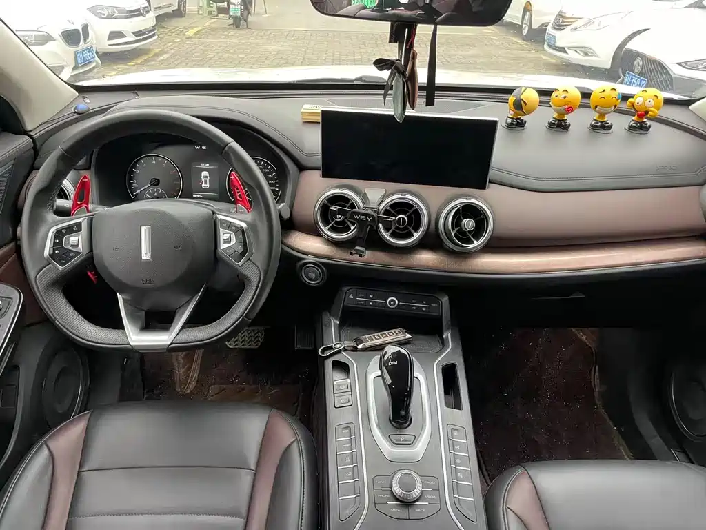 WEY VV5 魏牌 VV5 2021款 1.5 T 两驱潮先锋