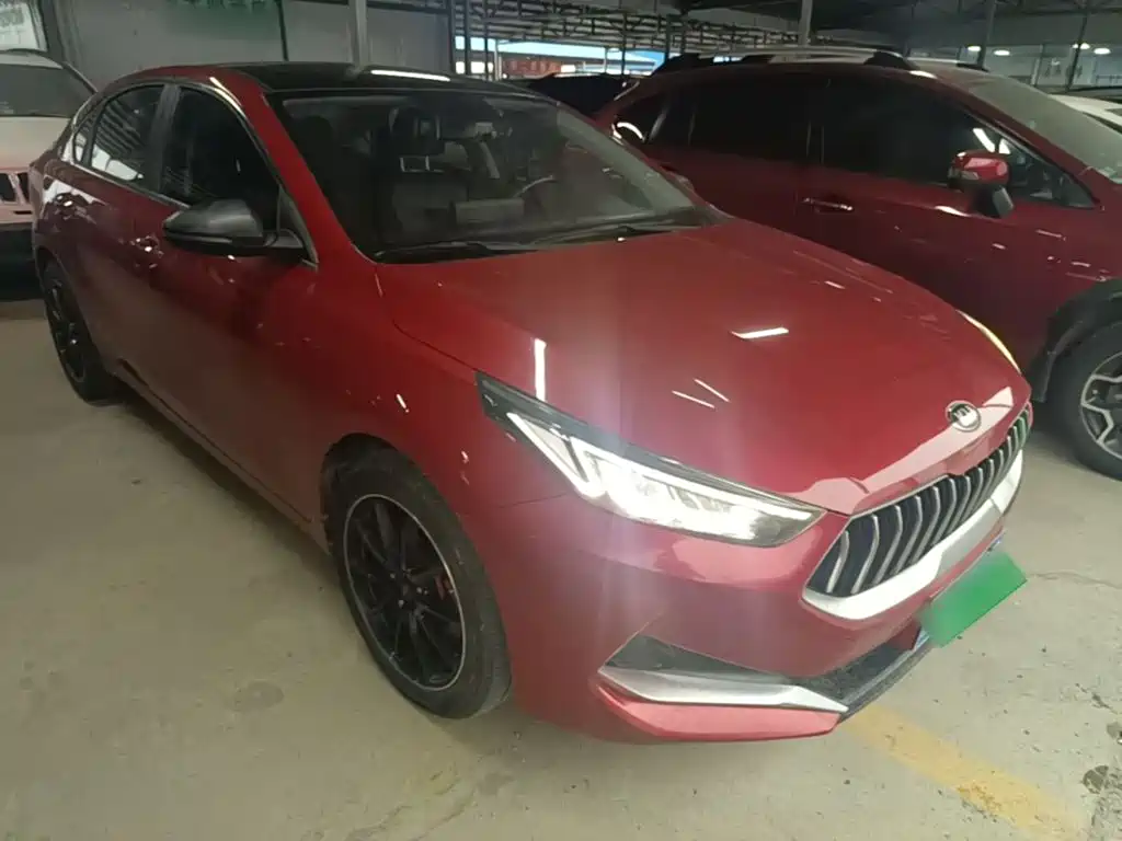Kia K3 1.5 L CVT Smart Enjoyment Connected