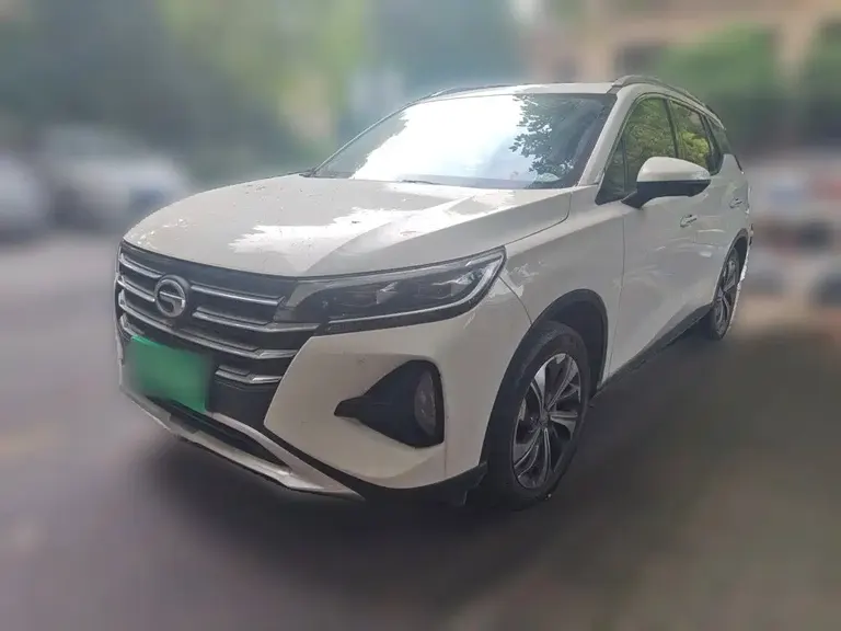 GAC Trumpchi GS4 270 T Auto Connected Tech