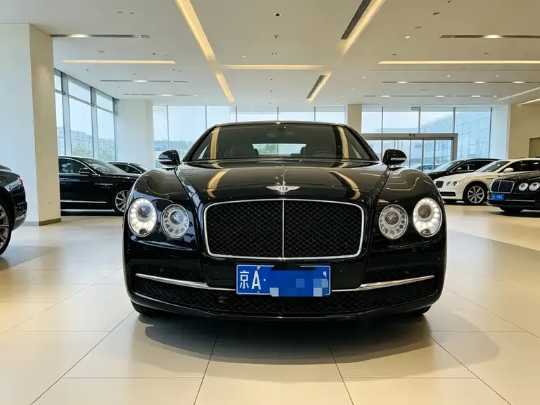 Bentley Flying Spur 6.0 T W12 Distinguished