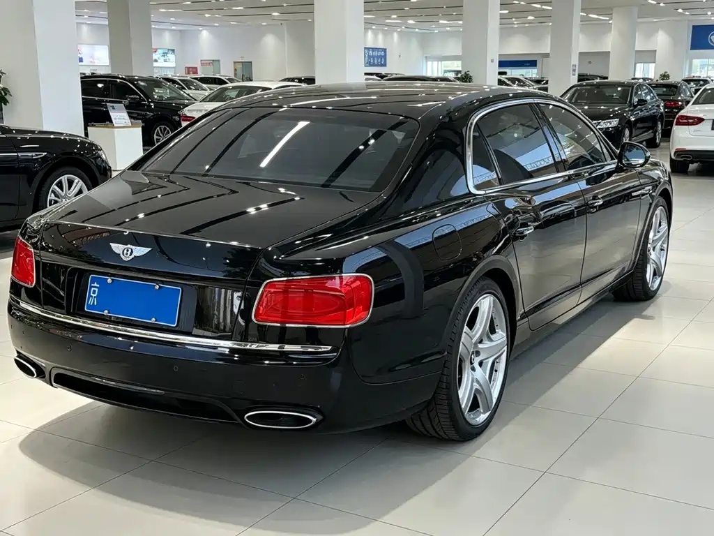 Flying Spur 6.0 T W12 Distinguished