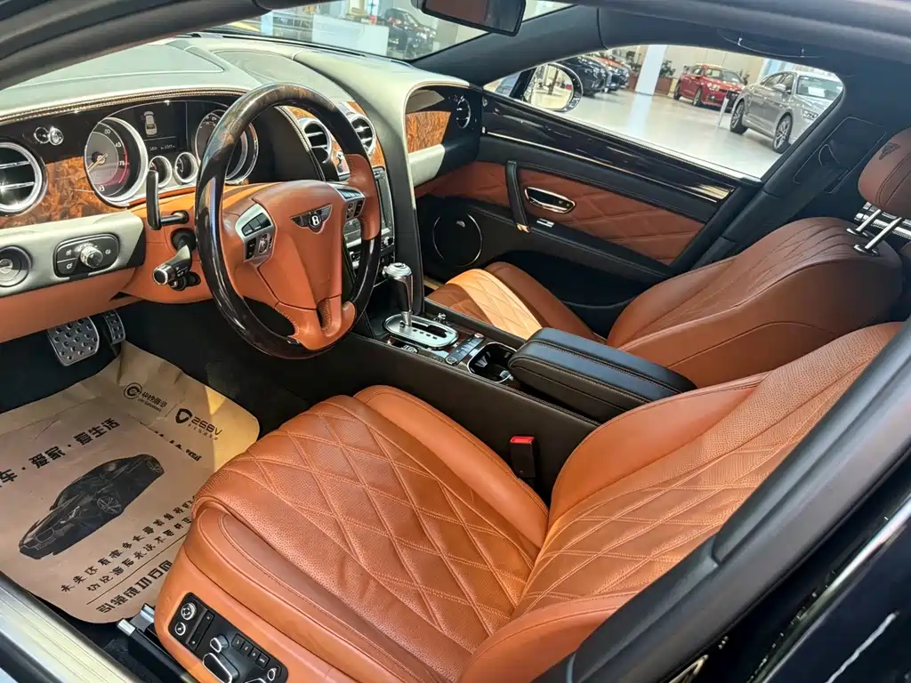 Flying Spur 6.0 T W12 Distinguished