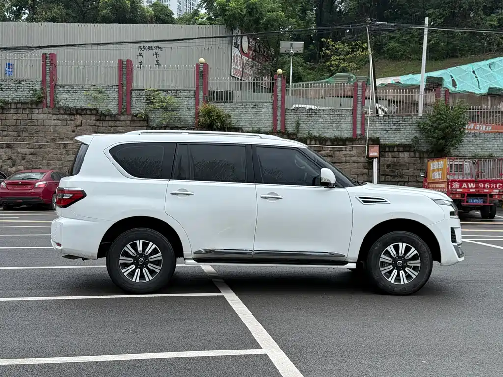 Patrol 4.0 L Platinum